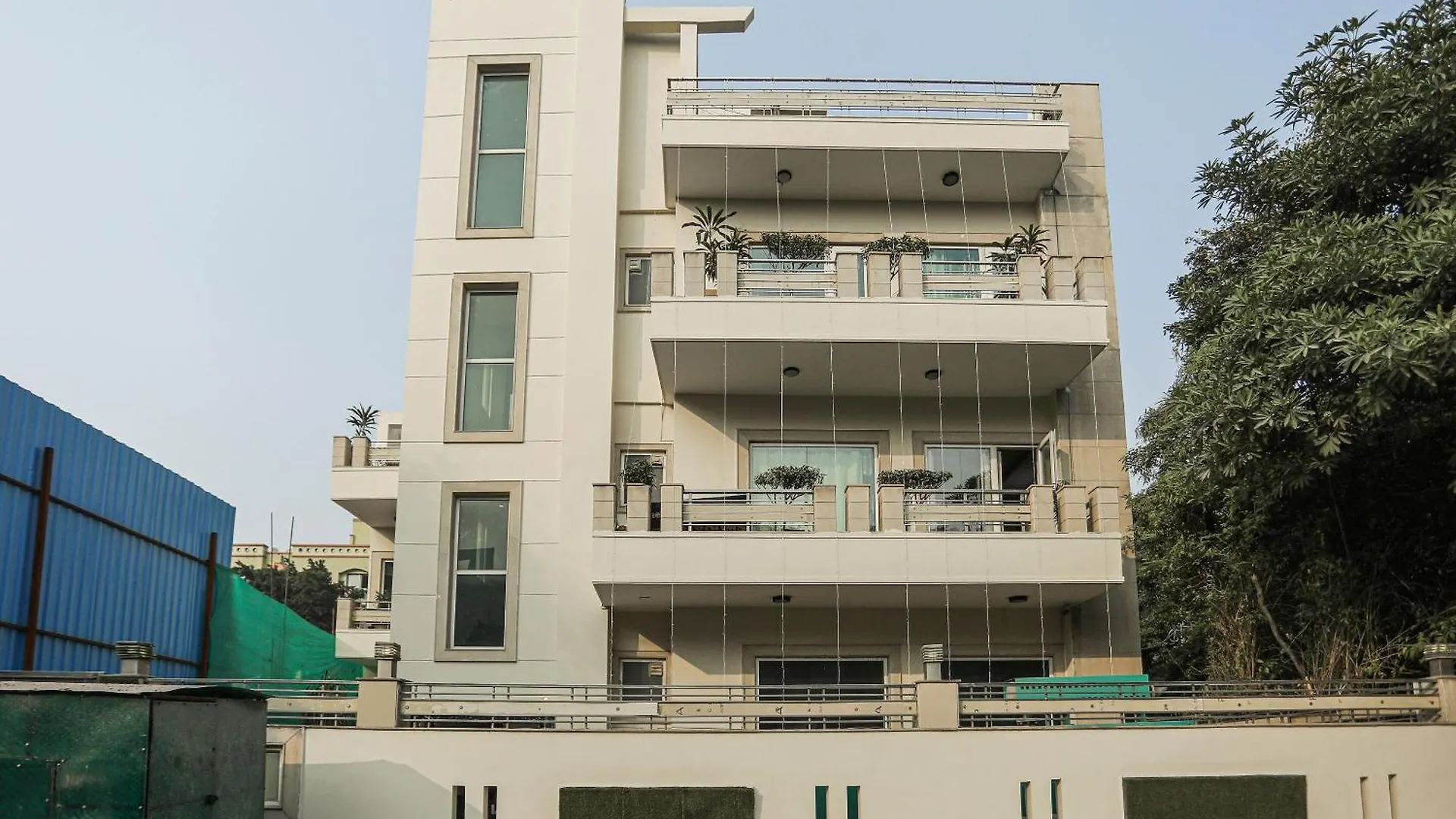Hotel O Kanishk Inn Gurgaon 3*,  India