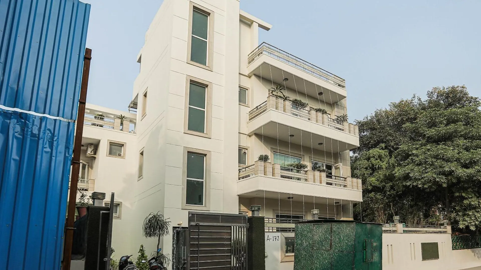 Hotel O Kanishk Inn Gurgaon