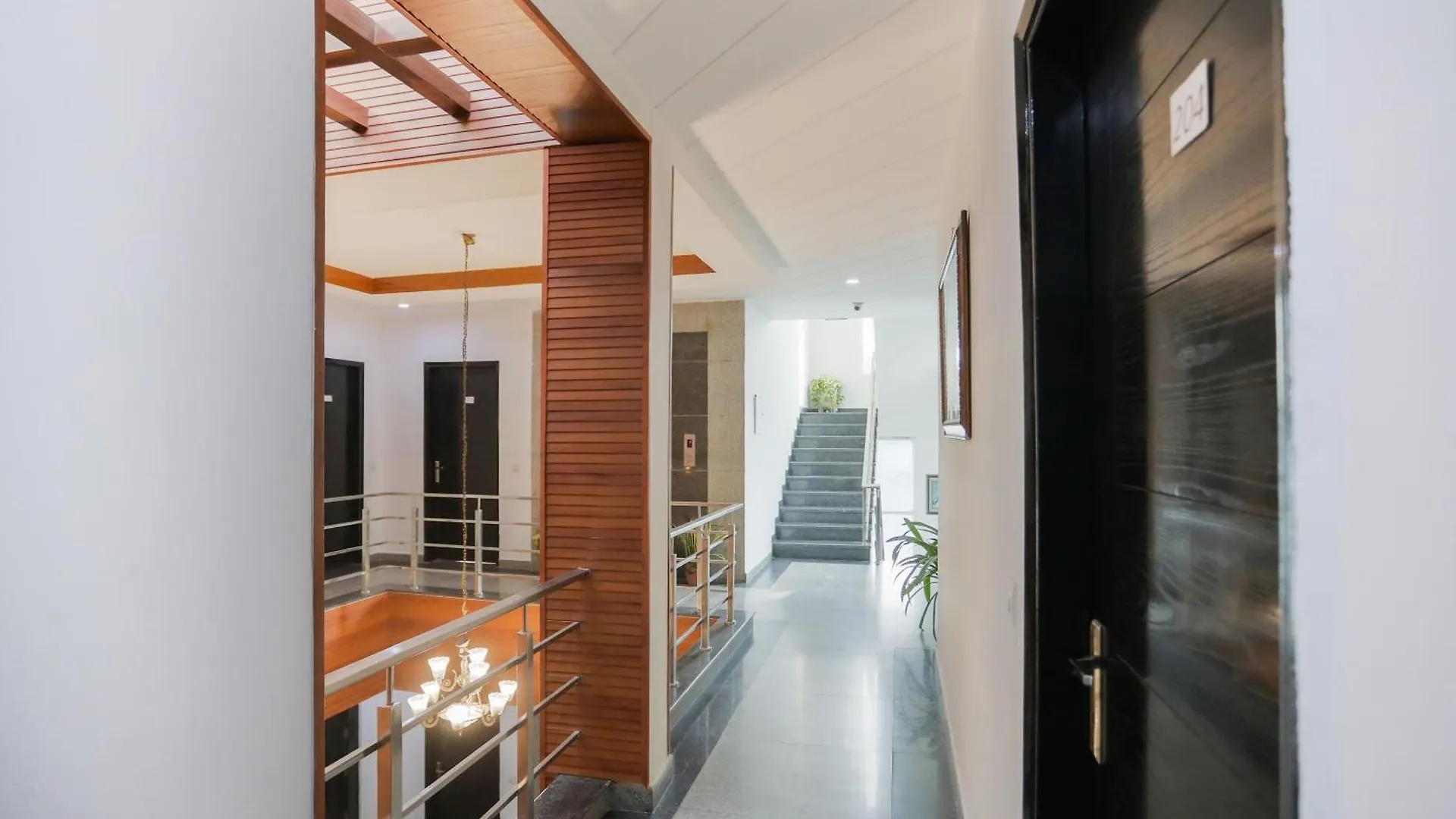 Hotel O Kanishk Inn Gurgaon